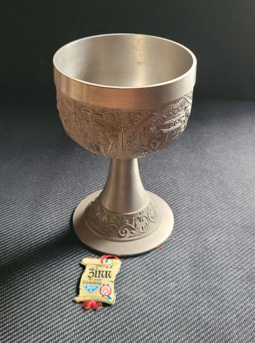 Zinnbecher pokal auf fuß - zinnbecher/pokal,