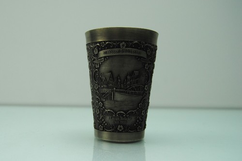 Alter becher wein bier zinn - wein,