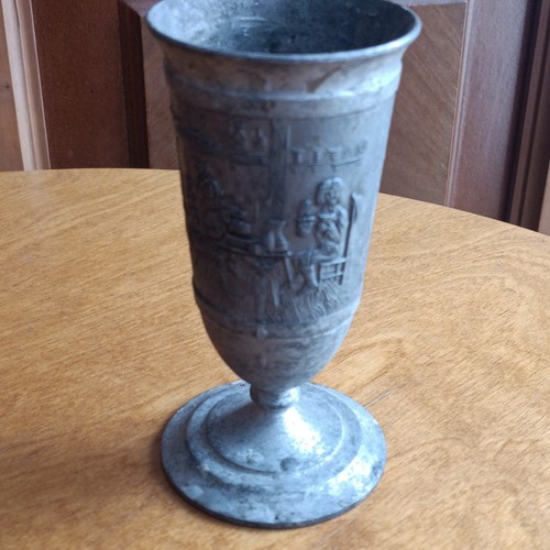 Zinnbecher pokal mit fuß - pokal,
