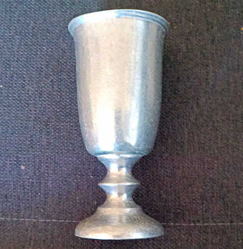 Pokal becher auf fuß - /,